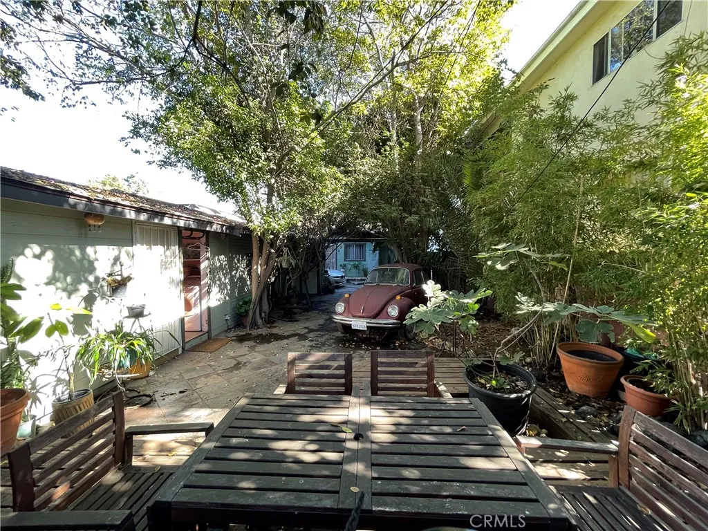 5221 Satsuma, North Hollywood, California 91601 home-pic-4